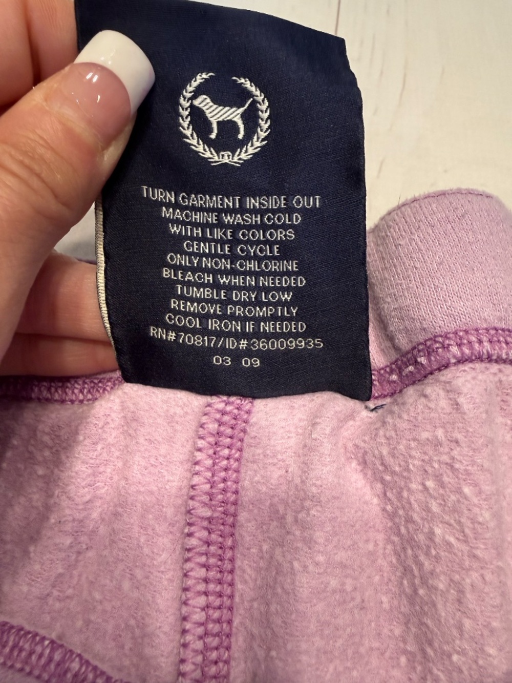 Vintage 2009 Victoria's Secret Pink Lilac Petal Purple Campus Sweatpants Size XS - Picture 4 of 6